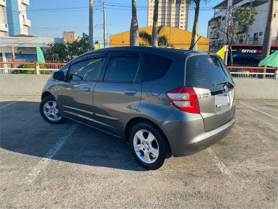 HONDA FIT 1.4 LX 16V FLEX 4P AUTOMÁTICO